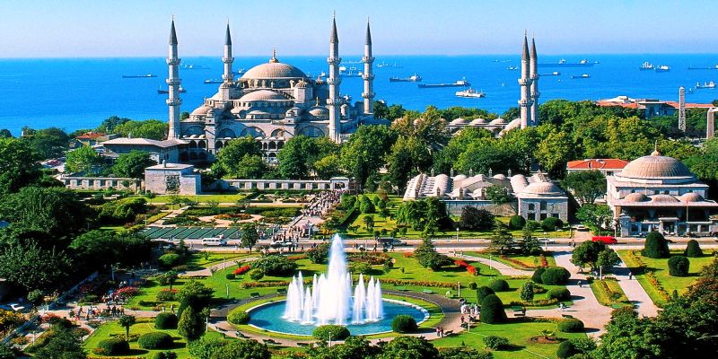 Sultanahmet Meydanı Fatih İstanbul- İstanbul'da Yapılacak Şeyler